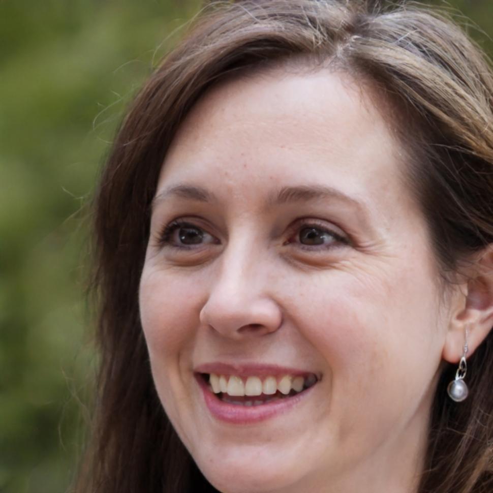 Portrait de Claire Rousseau, experte en planification financière